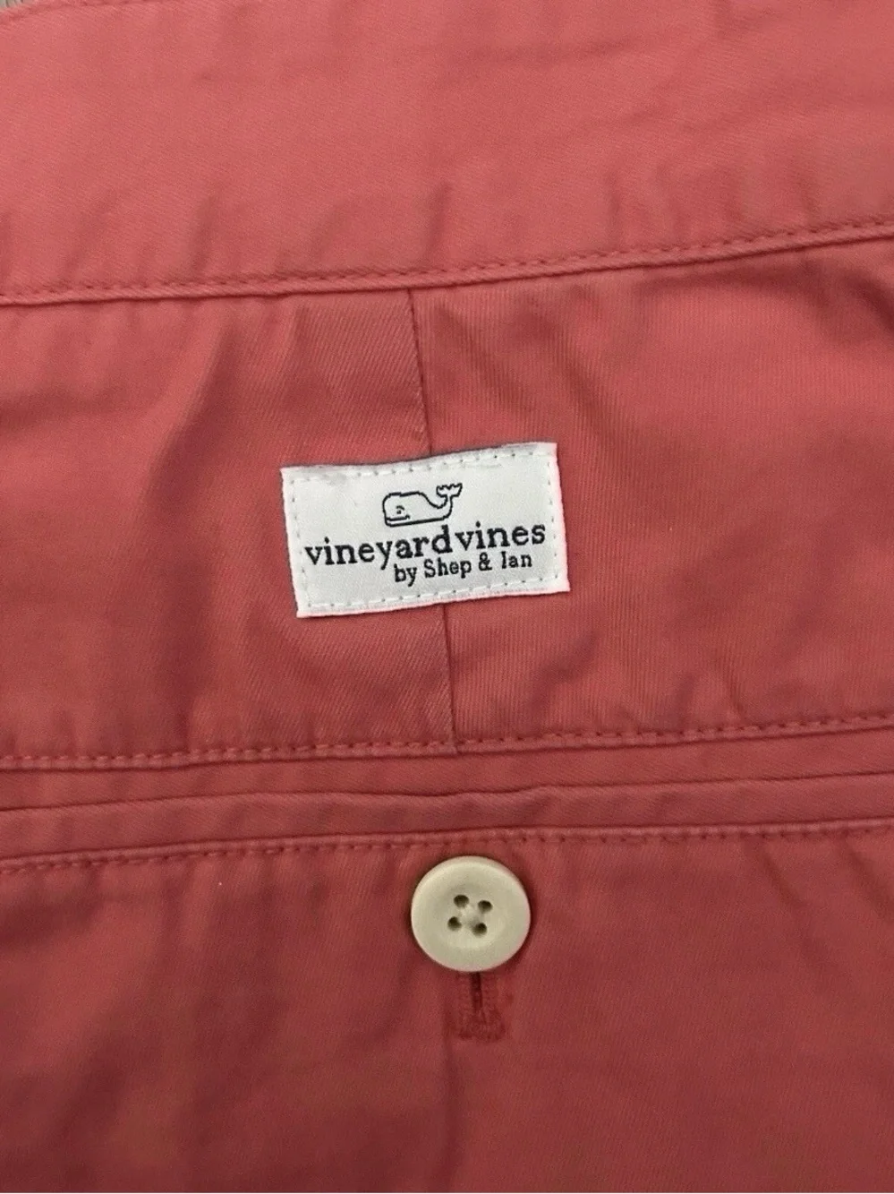 Men’s Vineyard Vines Salmon Pink Club Shorts Size 32